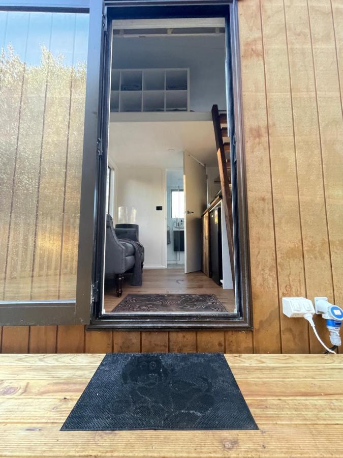 Tiny House In The Bush - A Minute From Town Centre Ruapehu Unique Stays Raetihi Kültér fotó