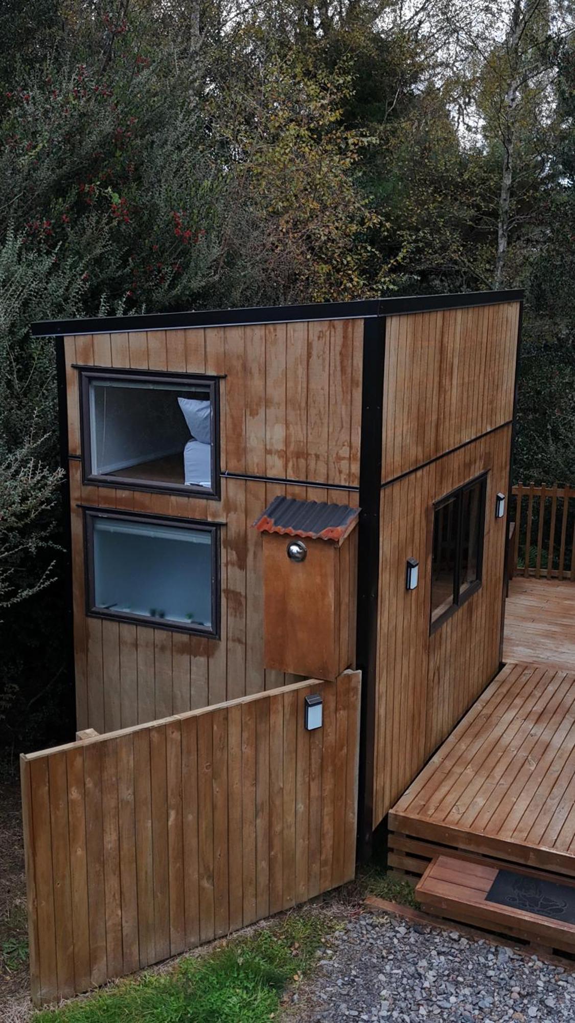 Tiny House In The Bush - A Minute From Town Centre Ruapehu Unique Stays Raetihi Kültér fotó